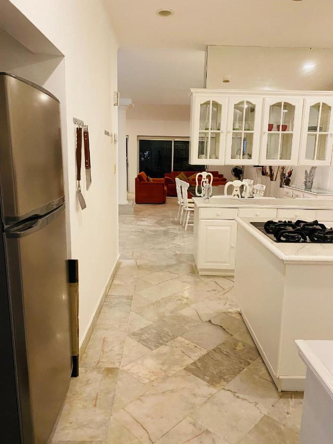 Casa Blanca Zh Kukulkan Mall Cancún Zewnętrze zdjęcie