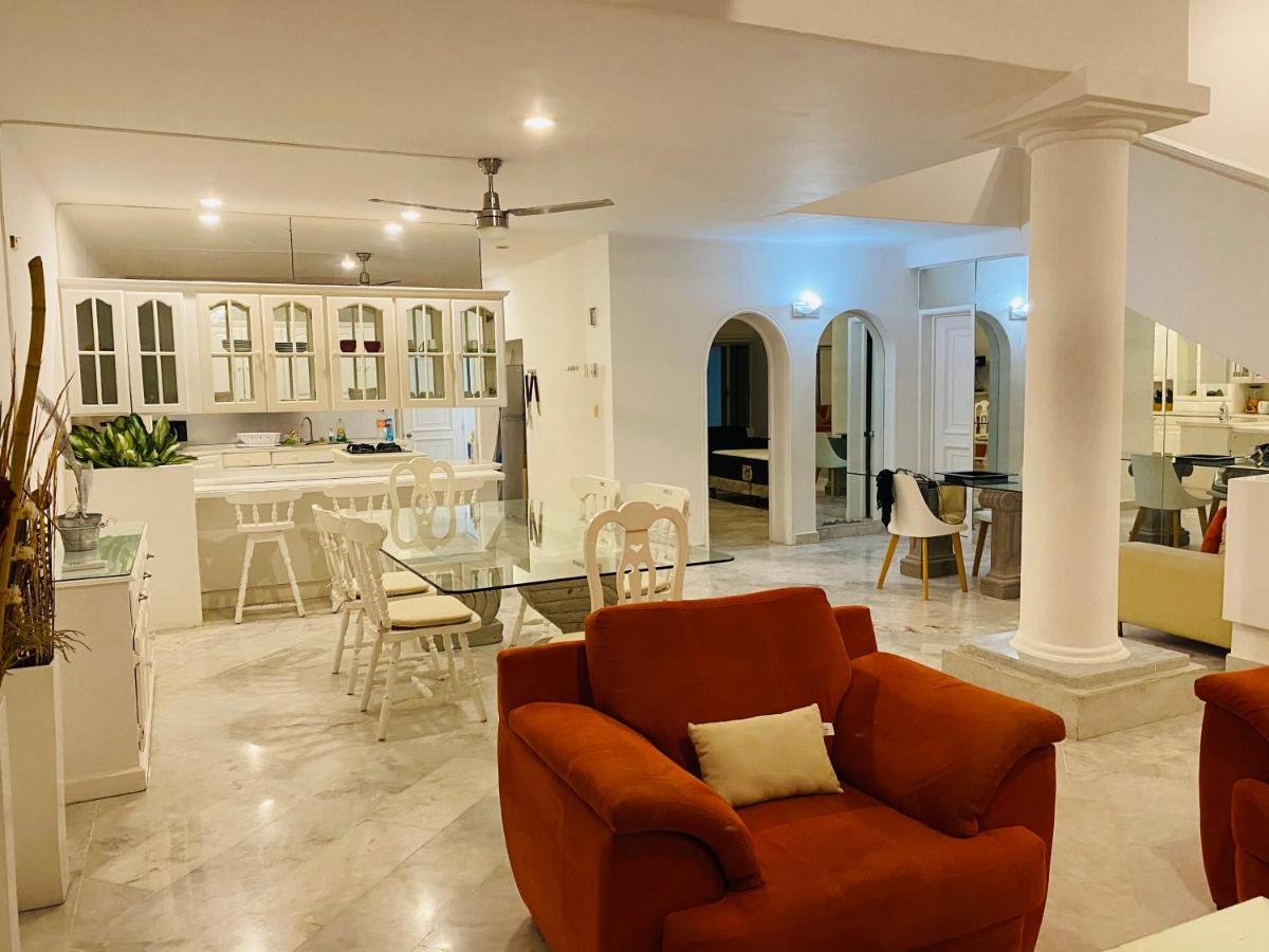 Casa Blanca Zh Kukulkan Mall Cancún Zewnętrze zdjęcie
